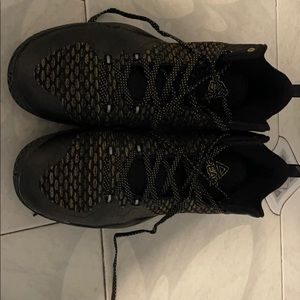Men’s sneakers